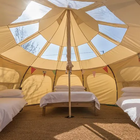 营地 Camping St. Moritz *